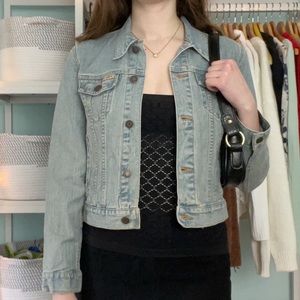 Vintage Light Wash Levi’s Denim Jacket